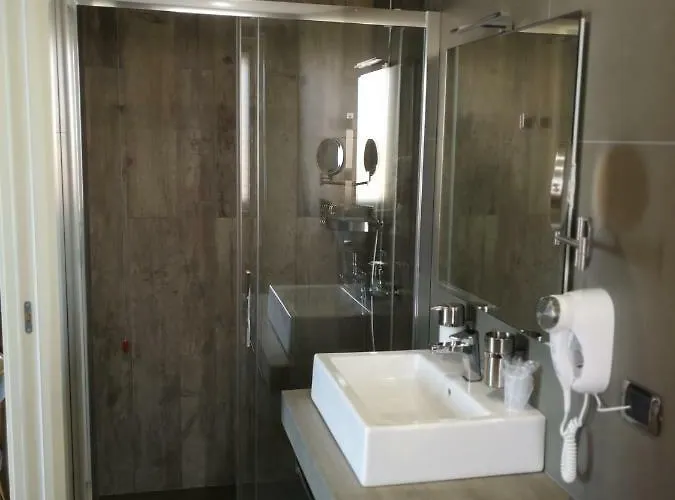 Affittacamere Torrevarata - Guest 3*